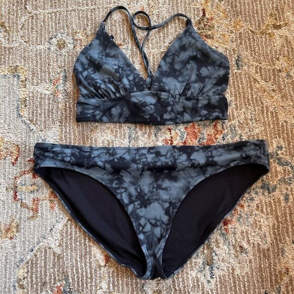 Athleta Dark Tie-Dye Bikini- M top L bottom - Picture 2 of 5